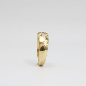 YELLOW GOLD MEN'S DIAMOND BAND