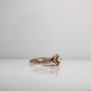 ROSE GOLD LADY'S  RING WITH DIAMONDS