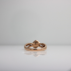 ROSE GOLD LADY'S  RING WITH DIAMONDS