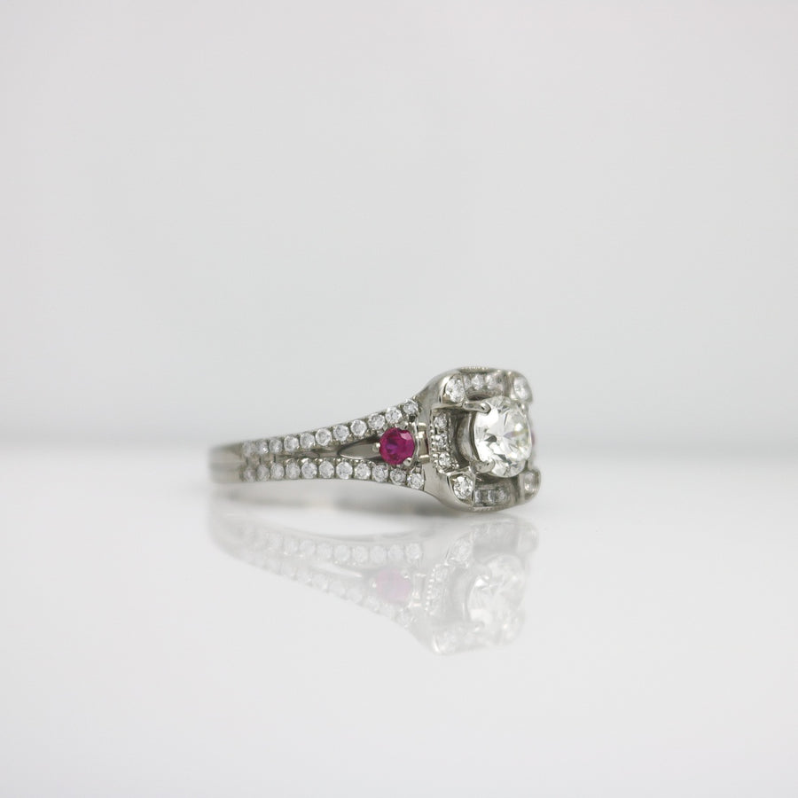 WHITE GOLD LAB GROWN DIAMOND CLUSTER RING