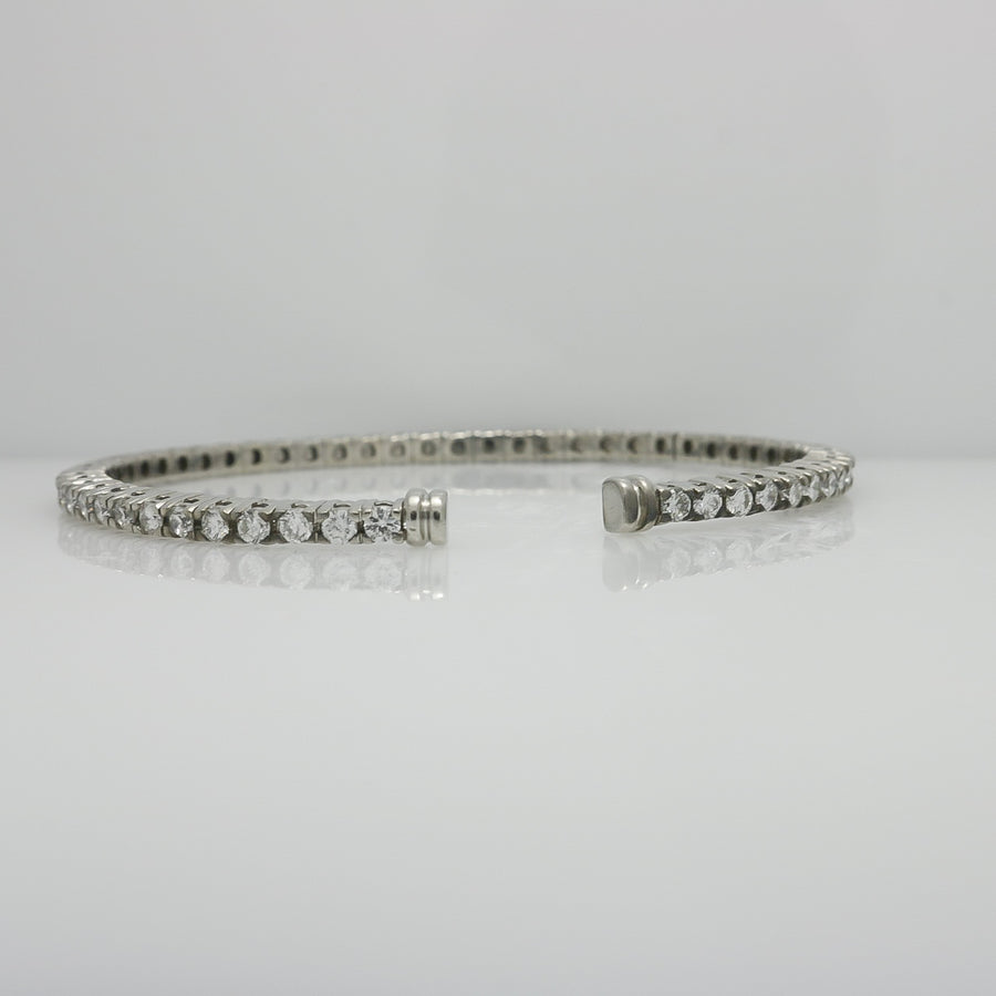 WHITE GOLD CUFF DIAMOND BRACELET