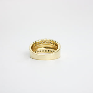 YELLOW GOLD LADY'S RIBBED RING WITH DIAMONDS