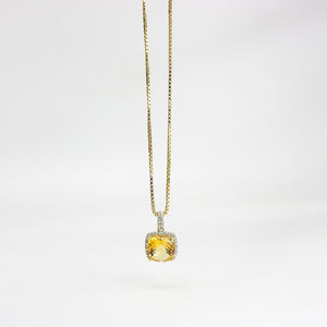 YELLOW GOLD PENDANT WITH CITRINE GEMSTONE AND BOX CHAIN