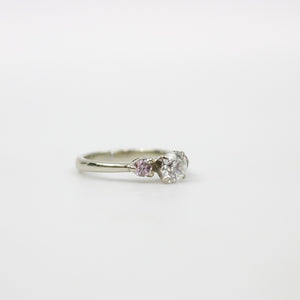 WHITE GOLD NATURAL DIAMOND ENGAGEMENT RING 0.73CTS