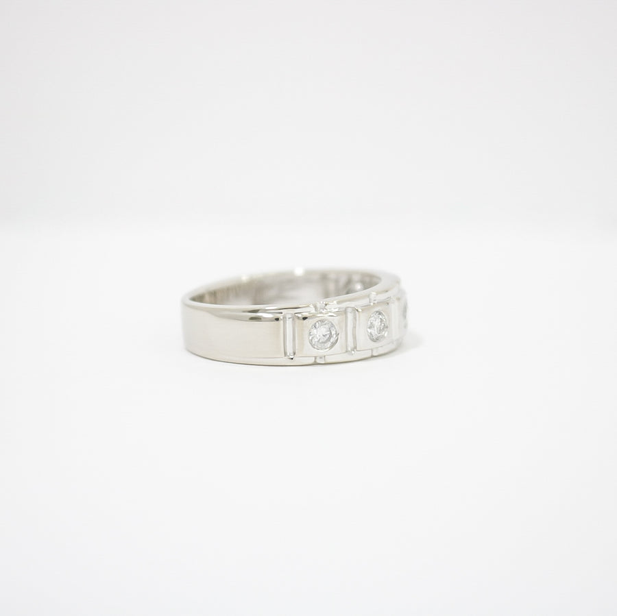 WHITE GOLD MEN'S NATURAL DIAMOND WEDDING BAND