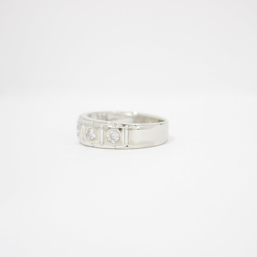 WHITE GOLD MEN'S NATURAL DIAMOND WEDDING BAND