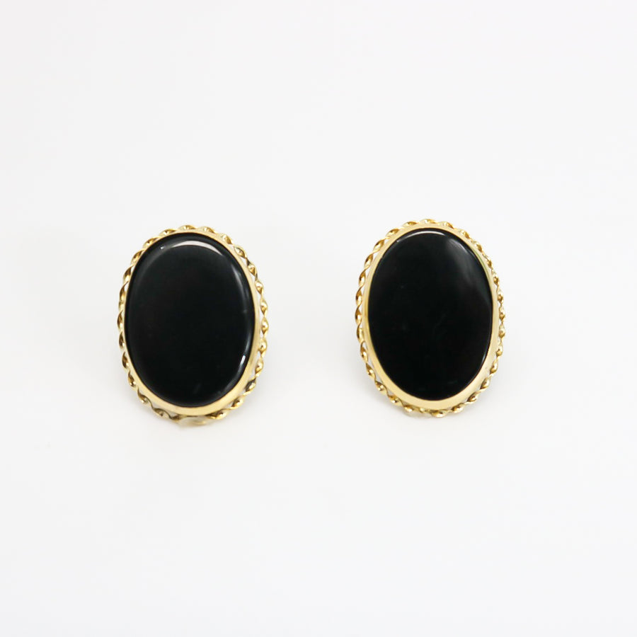 YELLOW GOLD EARRINGS WITH OVAL BLACK ONYX STONE