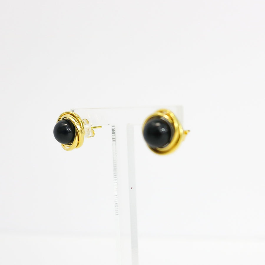 YELLOW GOLD ROUND BLACK ONYX EARRINGS