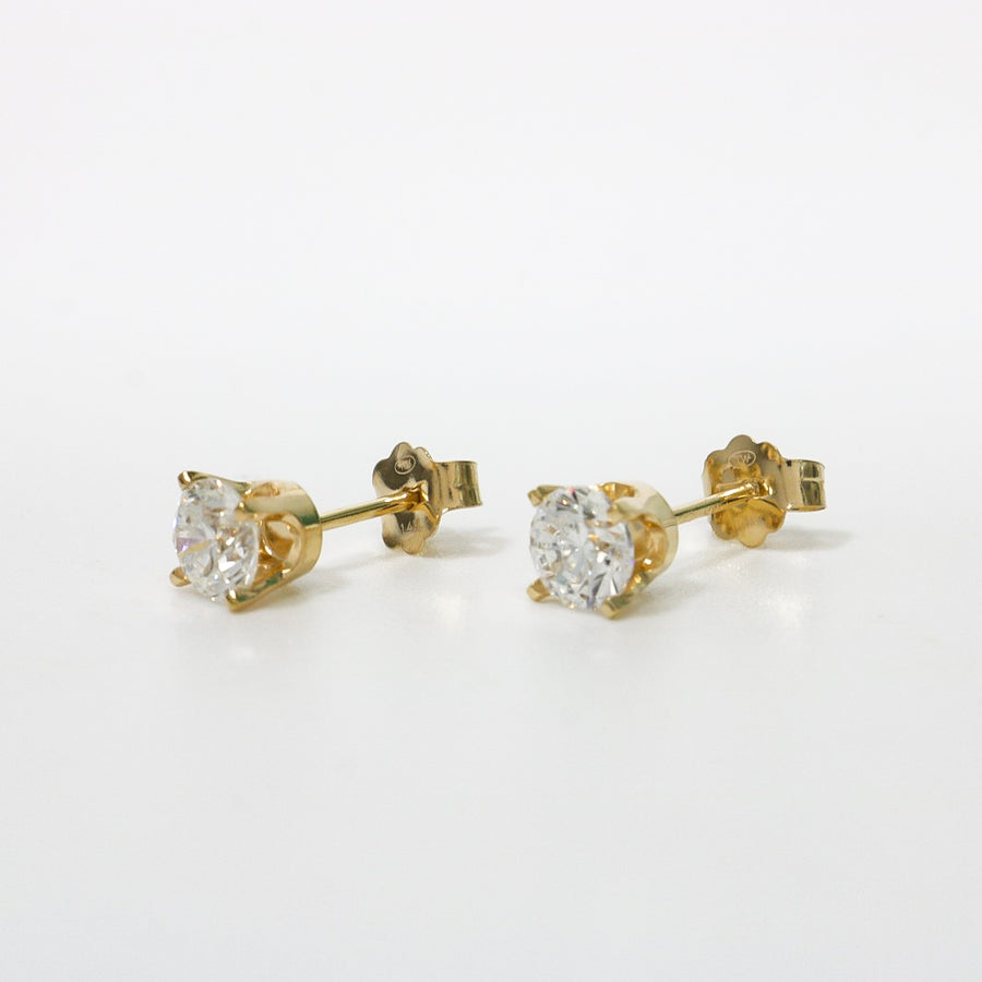 YELLOW GOLD NATURAL DIAMOND STUD EARRINGS 0.84CTS