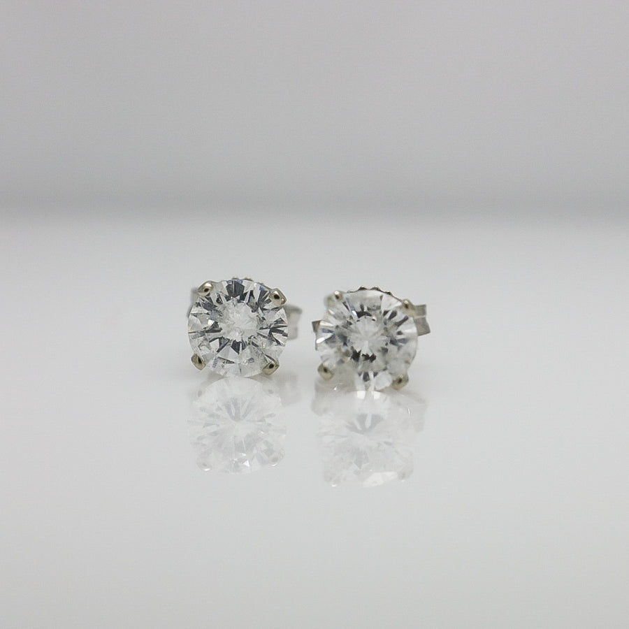 SOLITAIRE DIAMOND EARRINGS