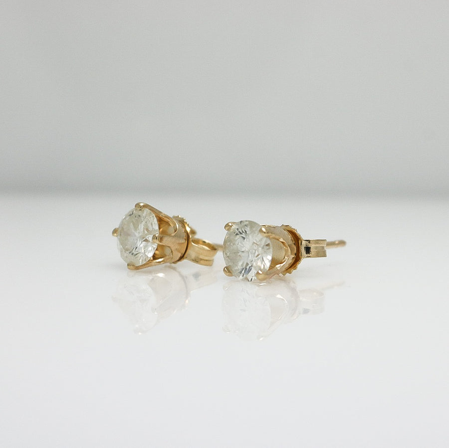 SOLITAIRE DIAMOND EARRINGS