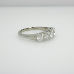 WHITE GOLD FIVE NATURAL DIAMOND LADY'S RING