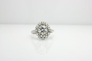 WHITE GOLD LADY'S RING WITH 0.69 CARAT DIAMOND