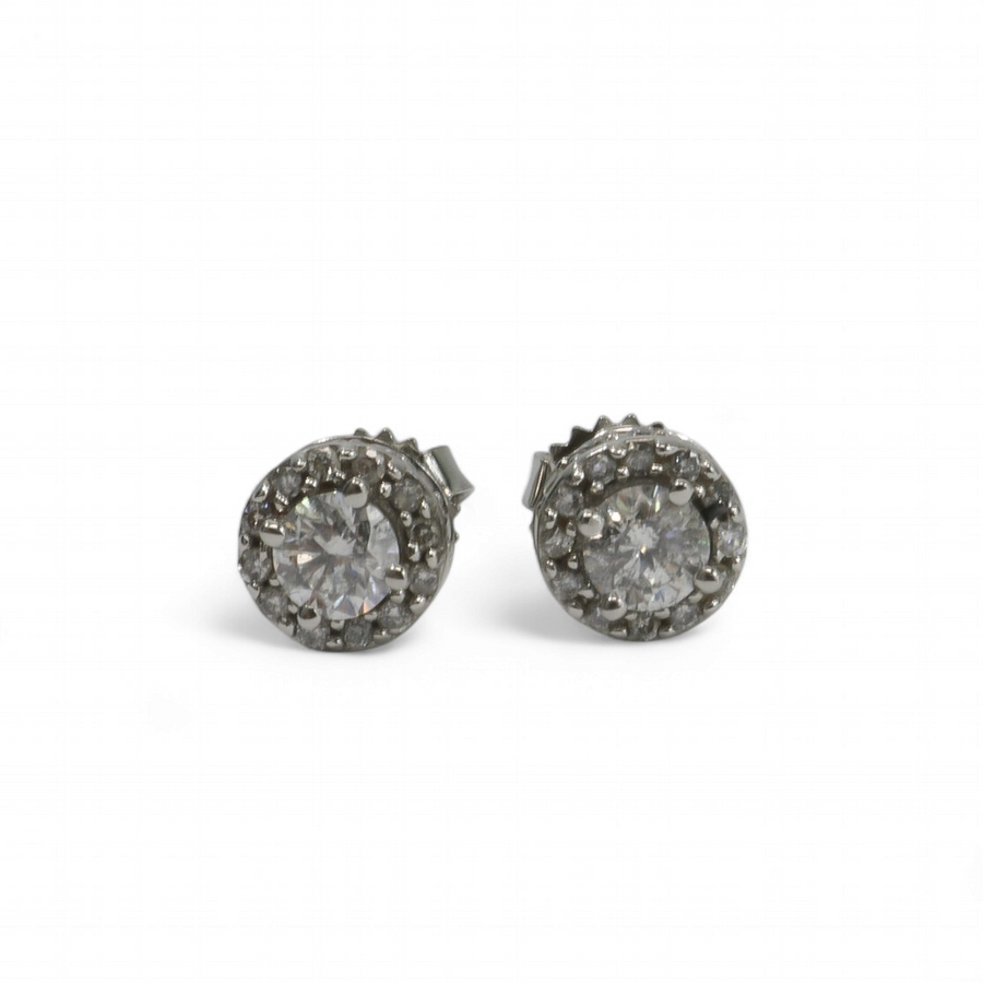 HALO DIAMOND STUD EARRINGS