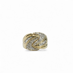 YELLOW GOLD LADY'S MULTI DIAMOND RING