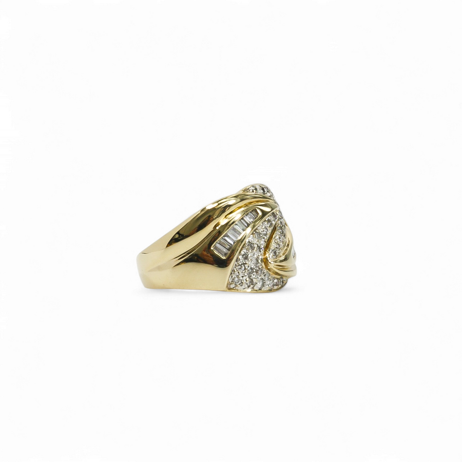 YELLOW GOLD LADY'S MULTI DIAMOND RING