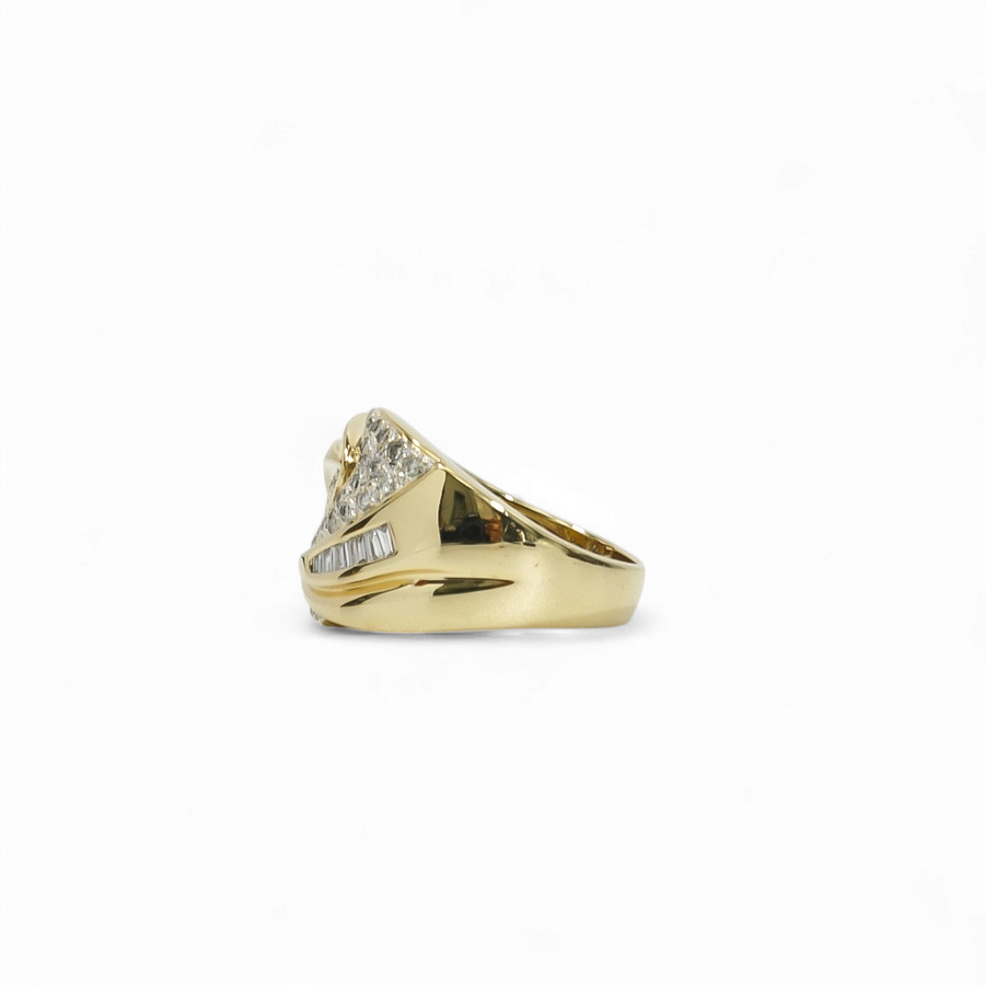 YELLOW GOLD LADY'S MULTI DIAMOND RING