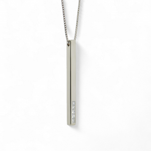 GUCCI DIAMOND BAR NECKLACE