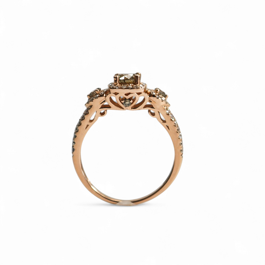 ROSE GOLD LADY'S RING WITH CHAMPAGNE AND WHITE NATURAL DIAMONDS.