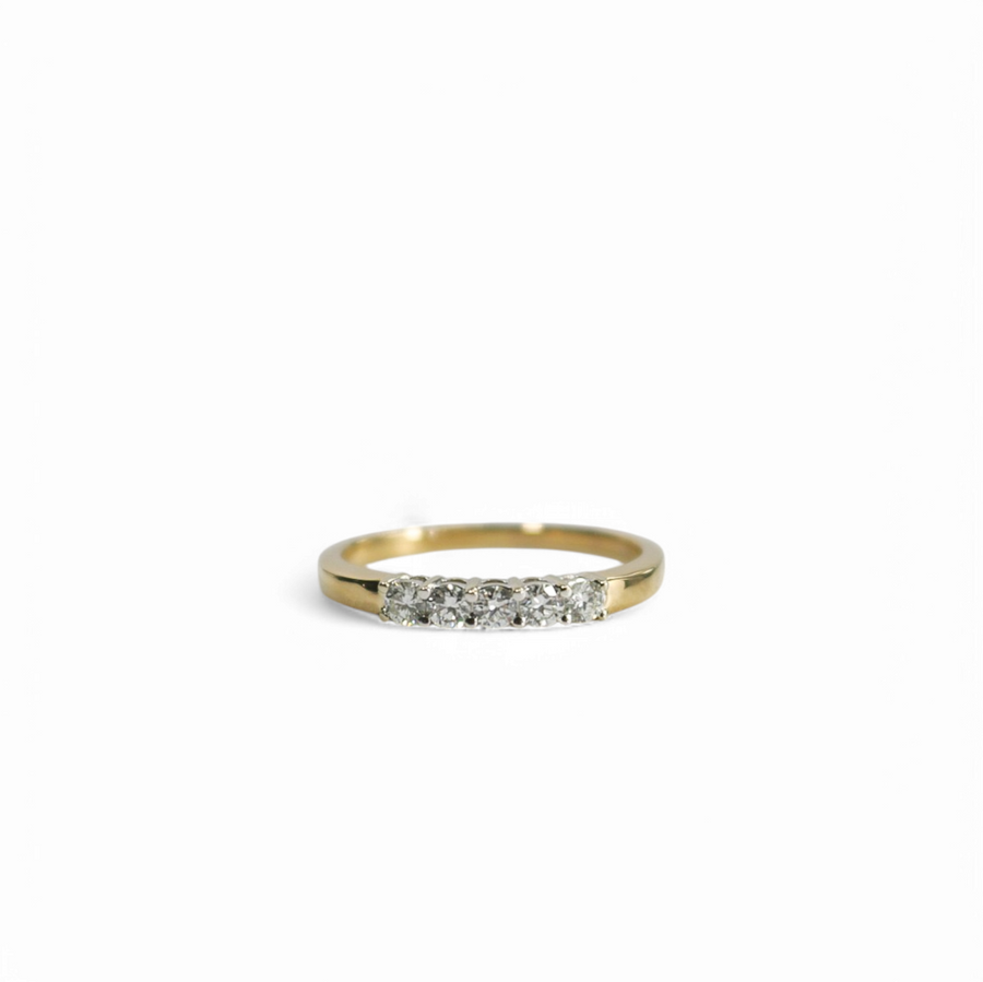 YELLOW GOLD NATURAL DIAMOND BAND