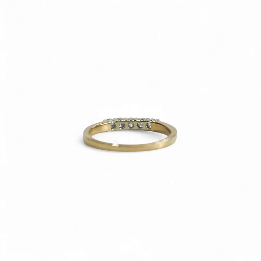 YELLOW GOLD NATURAL DIAMOND BAND