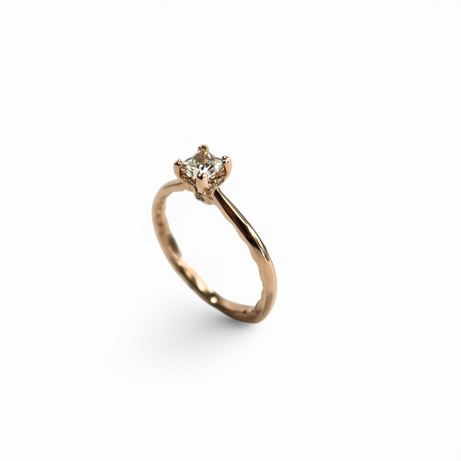 ROSE GOLD NATURAL DIAMOND ENGAGEMENT RING G.I.A. CERTIFIED