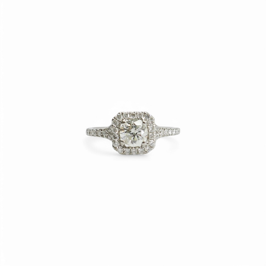 WHITE GOLD NATURAL DIAMOND ENGAGEMENT RING